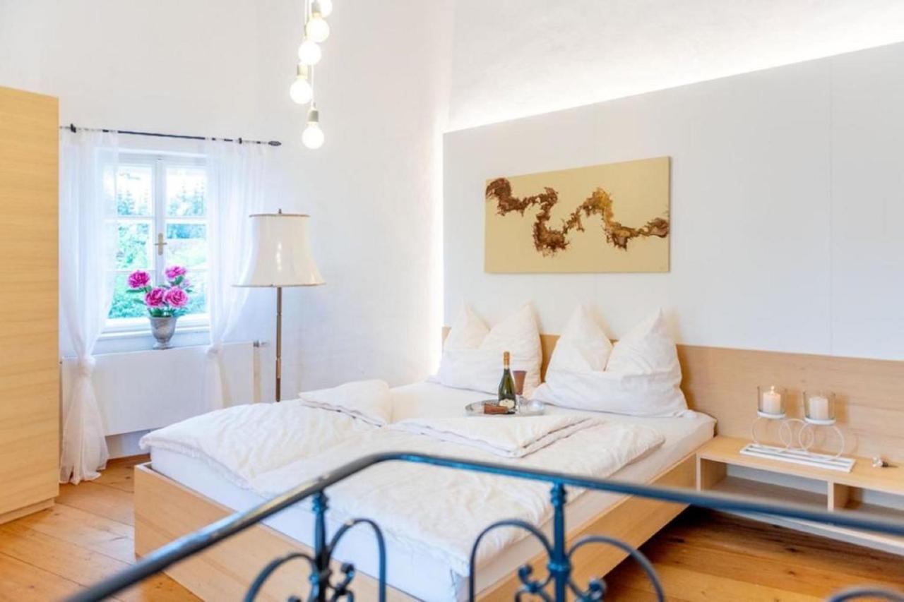 Apartment Residenz Schloss Poeggstall